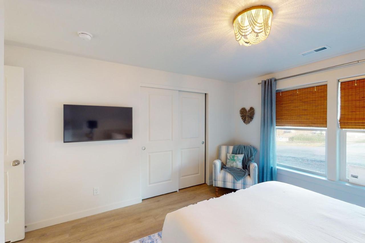 Turquoise Dreams Villa Lincoln City Ngoại thất bức ảnh