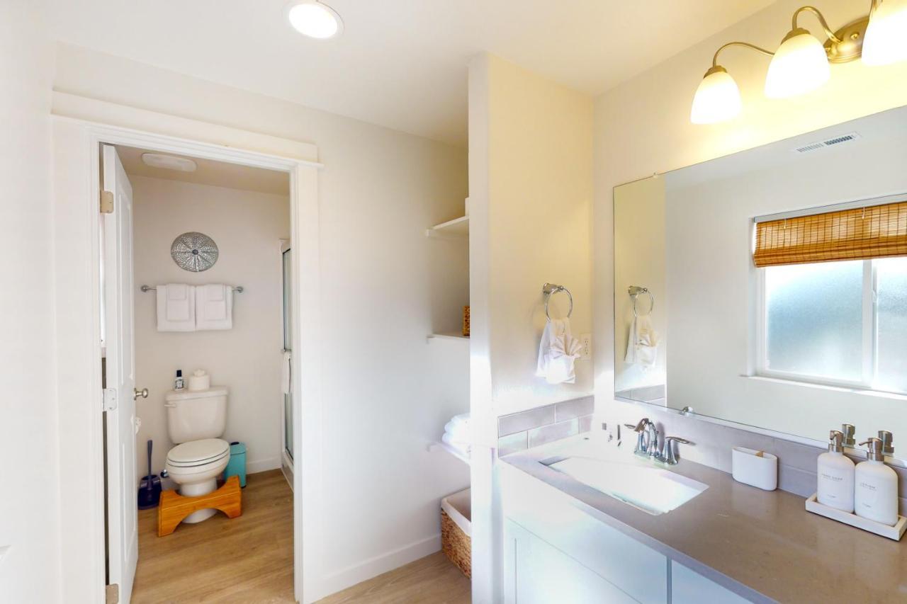 Turquoise Dreams Villa Lincoln City Ngoại thất bức ảnh